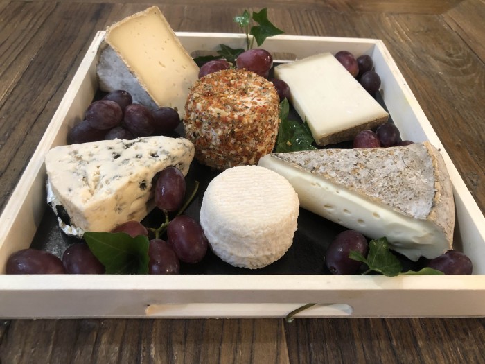 Plateau de fromages 4 personnes Tradition, Photo Huguette et Henri